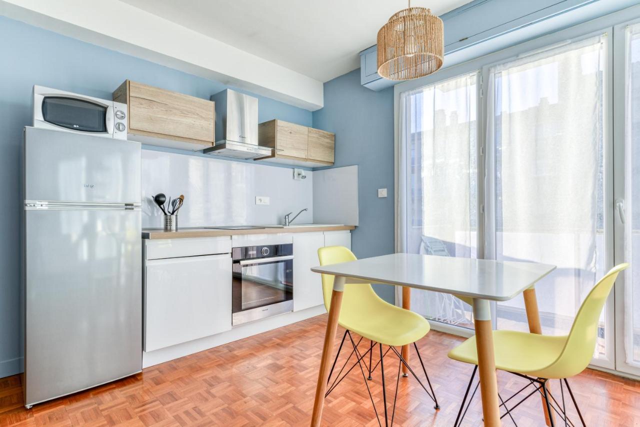 Les Couleurs Du Monde ! Parking Et Balcon Apartman Carcassone Kültér fotó